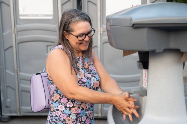 Best Portable bathroom rental  in Elfers, FL